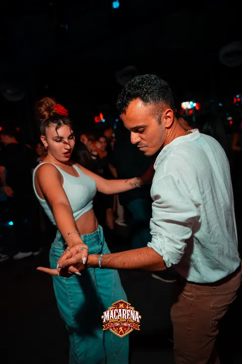 Macarena — 43