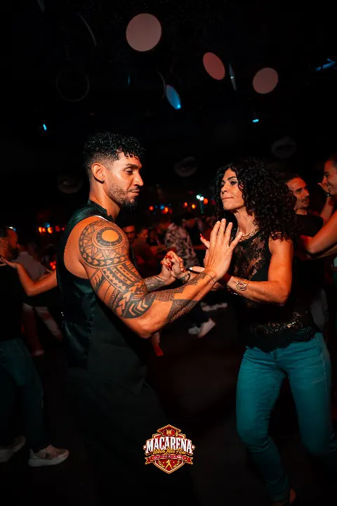 Macarena — 38