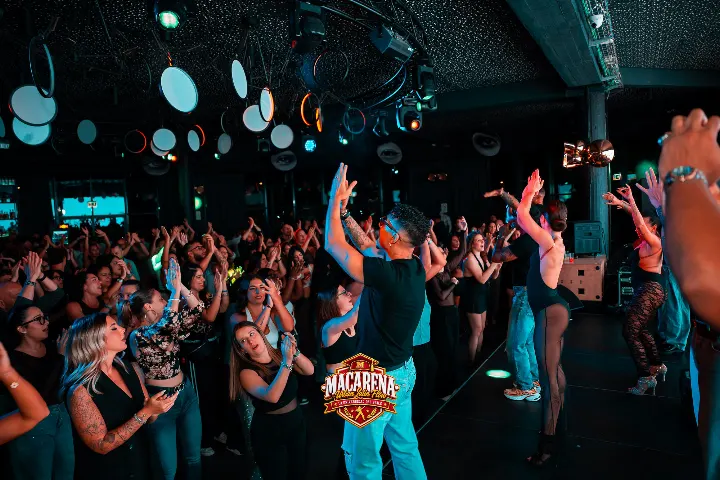 Macarena — 79