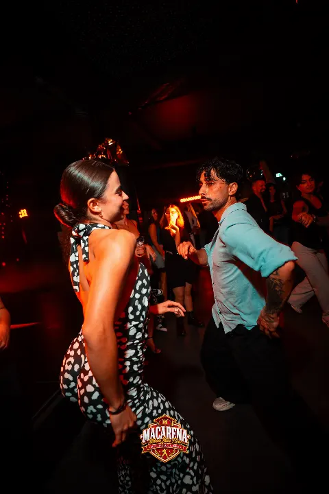 Macarena — 64