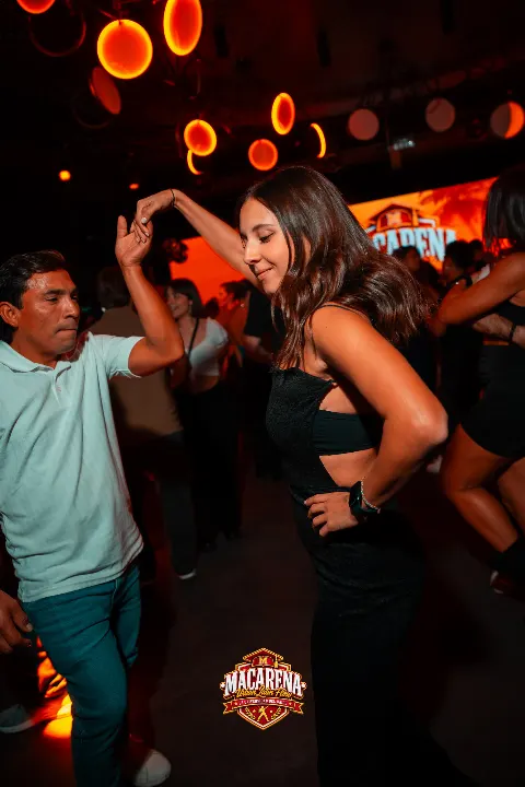 Macarena — 36