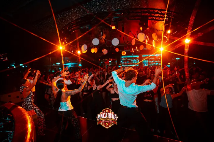 Macarena — 51